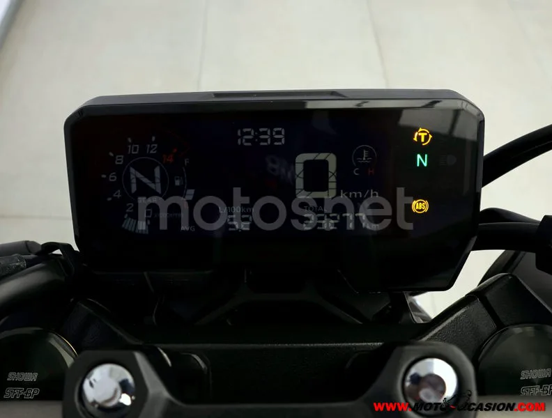 Honda CB650R - Vista 6