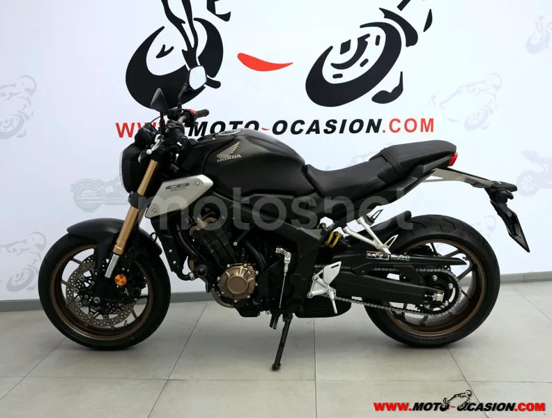 Honda CB650R - Vista 7