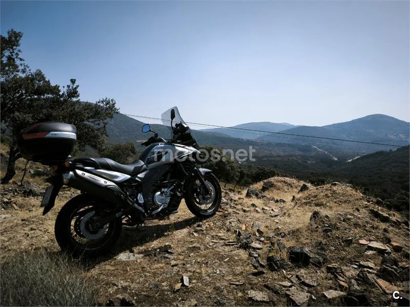 Suzuki V-Strom 650XT - Vista 11