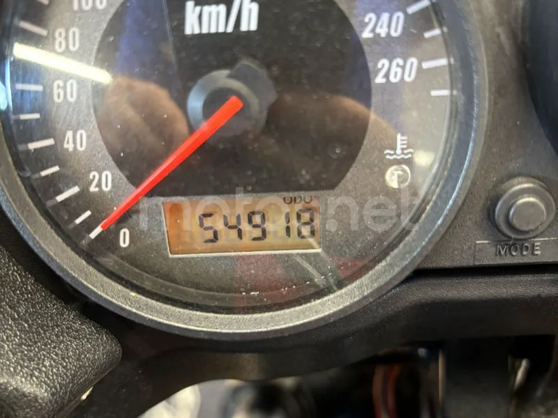 Kawasaki Z750 - Vista 8