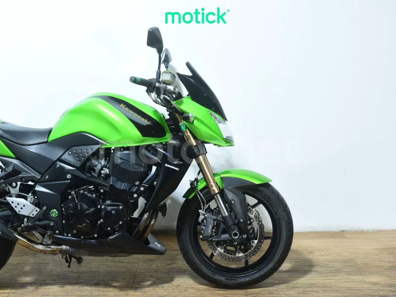 Kawasaki Z750R - Vista 4