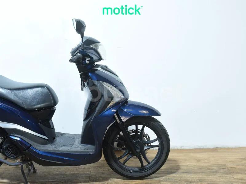 SYM Symphony ST 125 - Vista 4