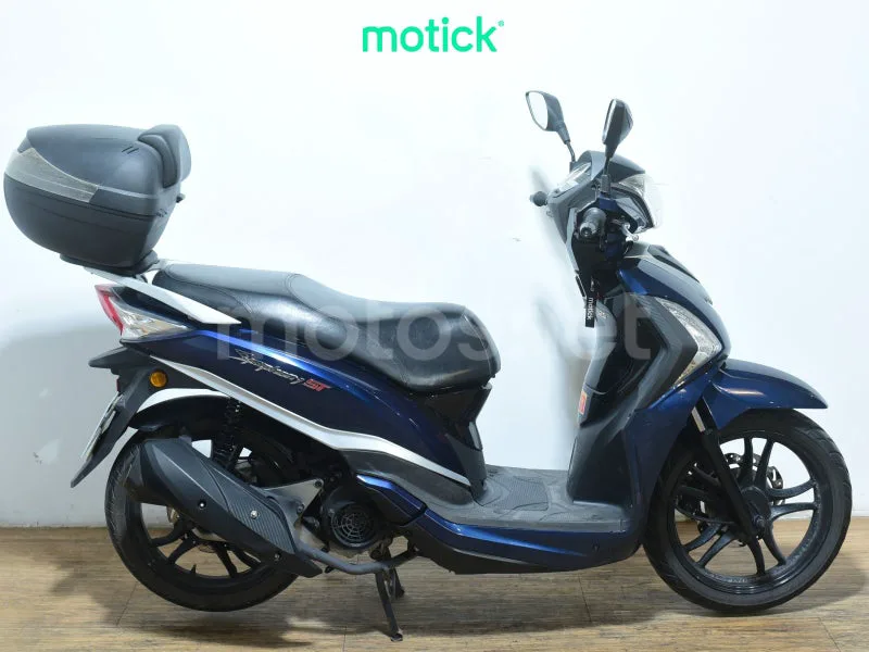 SYM Symphony ST 125 1590 € 2019 Sevilla - 2