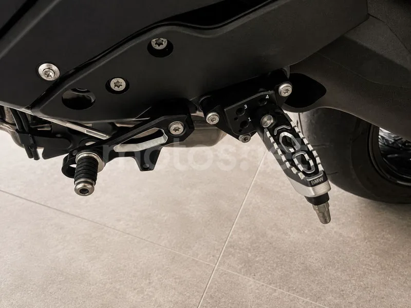BMW R 1300 RS - Vista 11