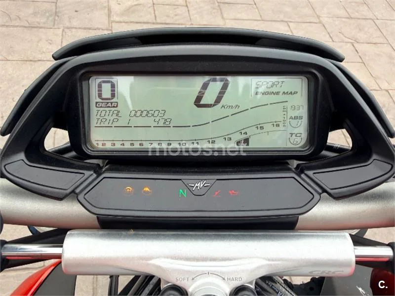 MV Agusta Brutale - Vista 5