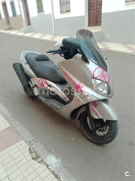 Yamaha TMAX 500 - Vista 3