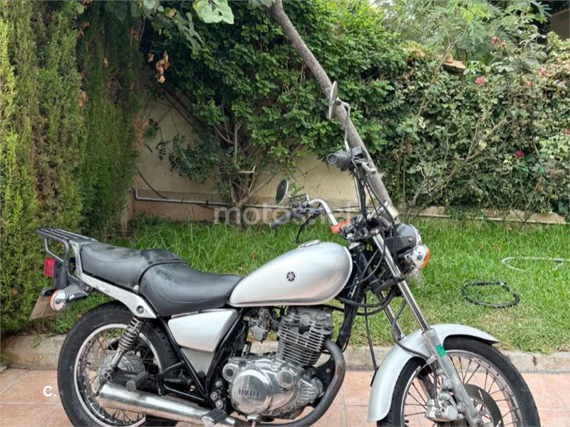 Yamaha SR250 Special - Vista 3