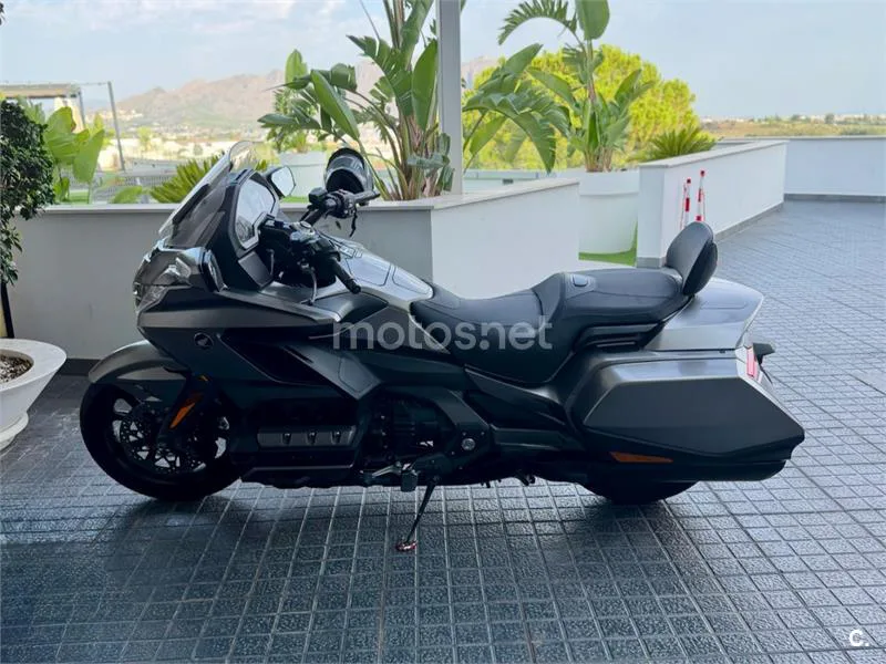 Honda Gold Wing - Vista 4