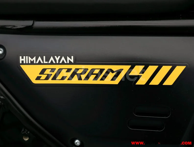 Royal Enfield Scram 411 - Vista 9