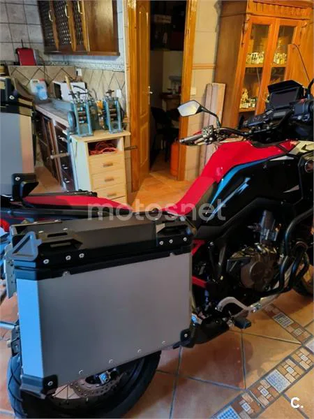 Honda CRF1100L Africa Twin 6990 € 2021 Madrid - 2