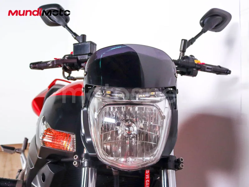 Suzuki GSR600 - Vista 5