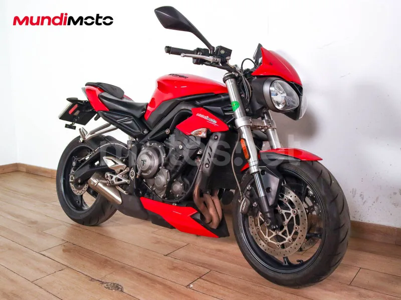 Triumph Street Triple 4399 € 2018 Madrid - 2