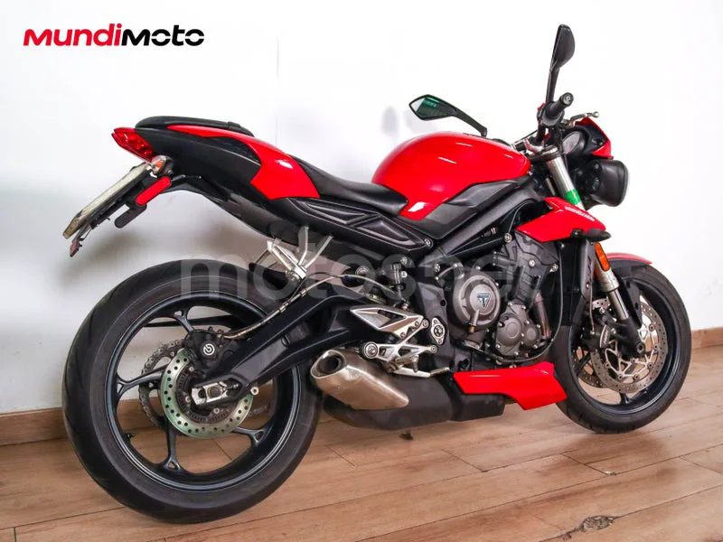 Triumph Street Triple - Vista 3