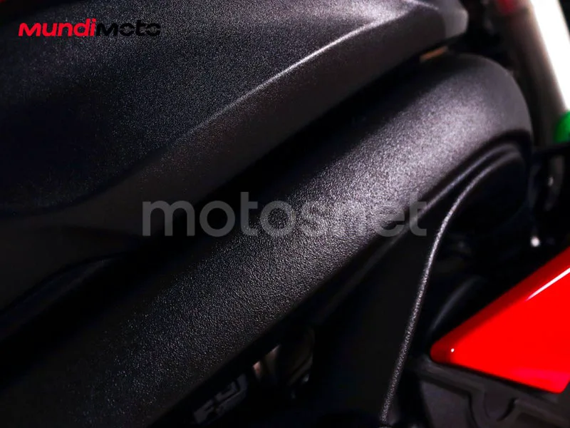 Triumph Street Triple - Vista 26