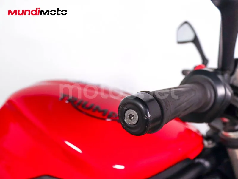 Triumph Street Triple - Vista 38