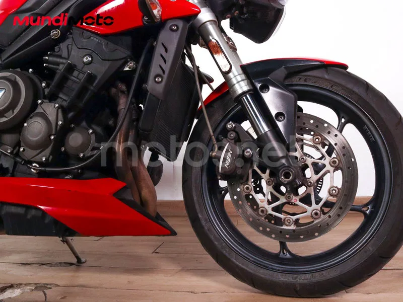 Triumph Street Triple - Vista 46