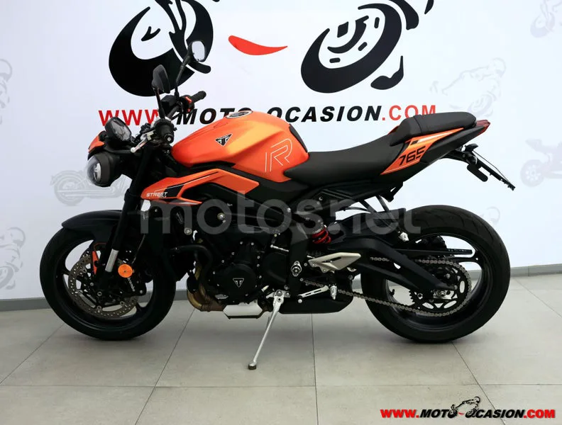Triumph Street Triple 765 - Vista 6