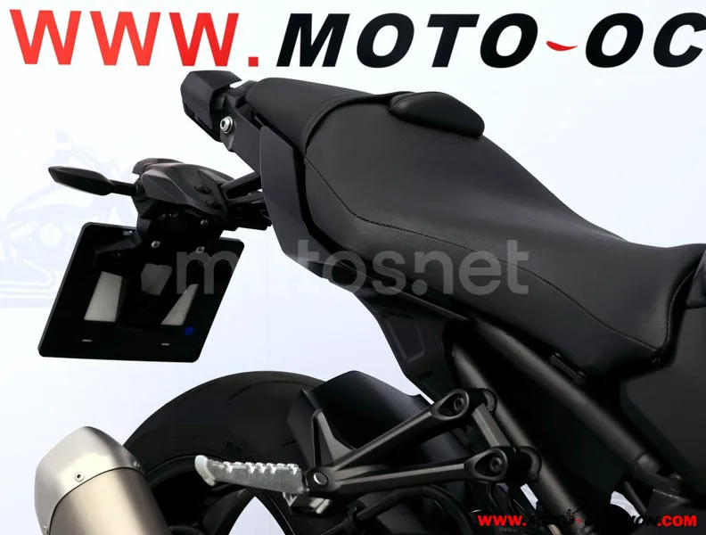 Yamaha MT-10 - Vista 11