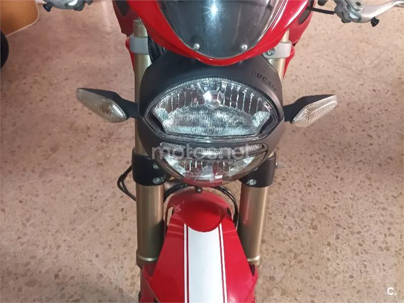 Ducati Monster 1100 EVO - Vista 9