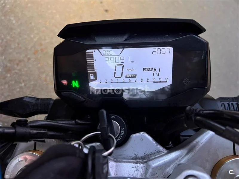BMW G 310 R - Vista 7
