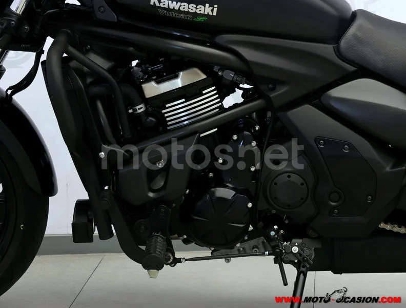 Kawasaki Vulcan S - Vista 9