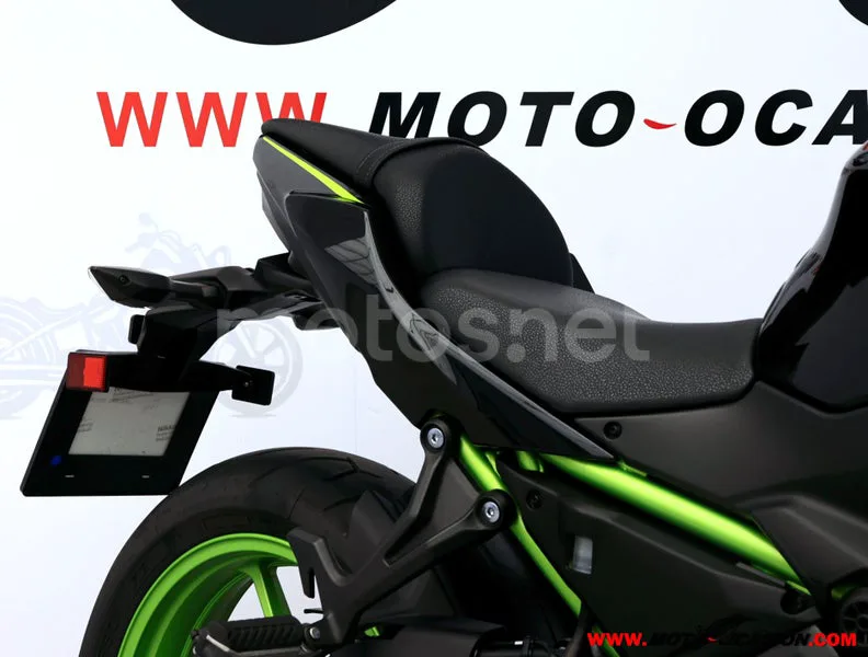 Kawasaki Z650 - Vista 11