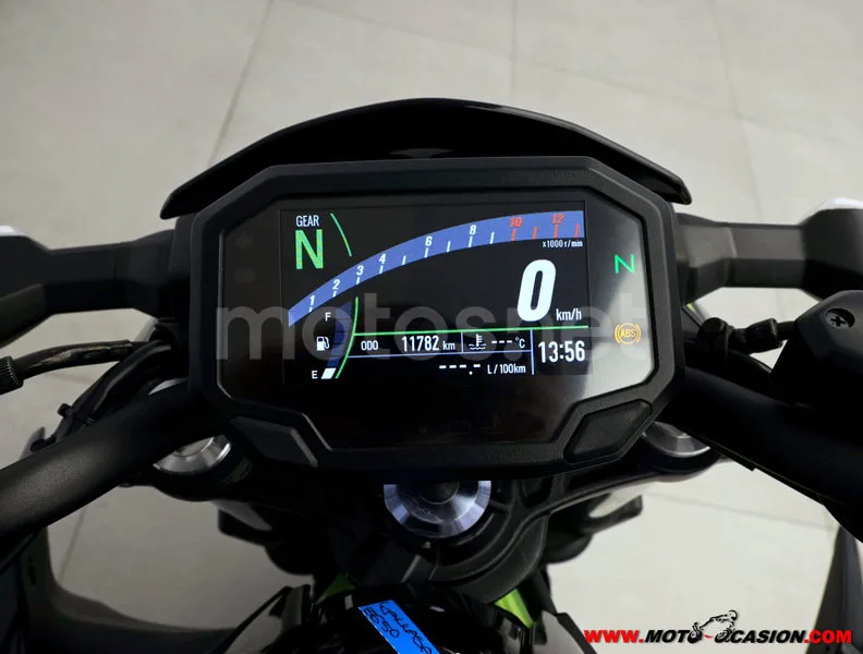 Kawasaki Z650 - Vista 6