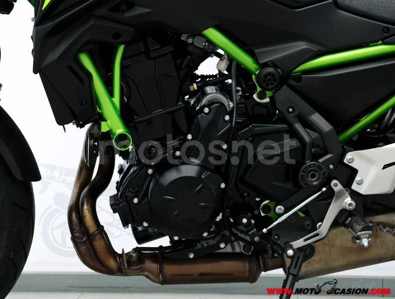 Kawasaki Z650 - Vista 10