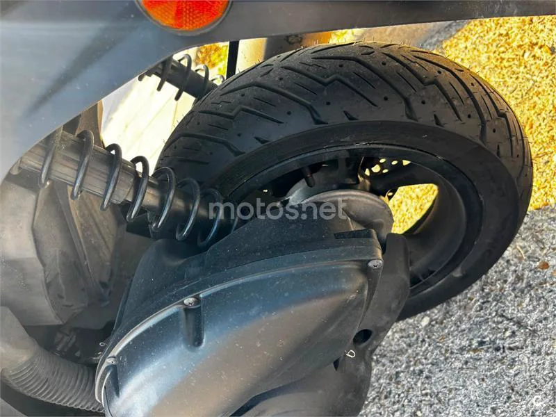 Yamaha Tricity 125 - Vista 13
