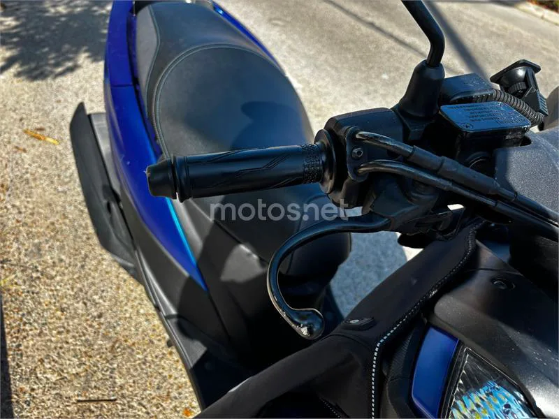Yamaha Tricity 125 - Vista 10