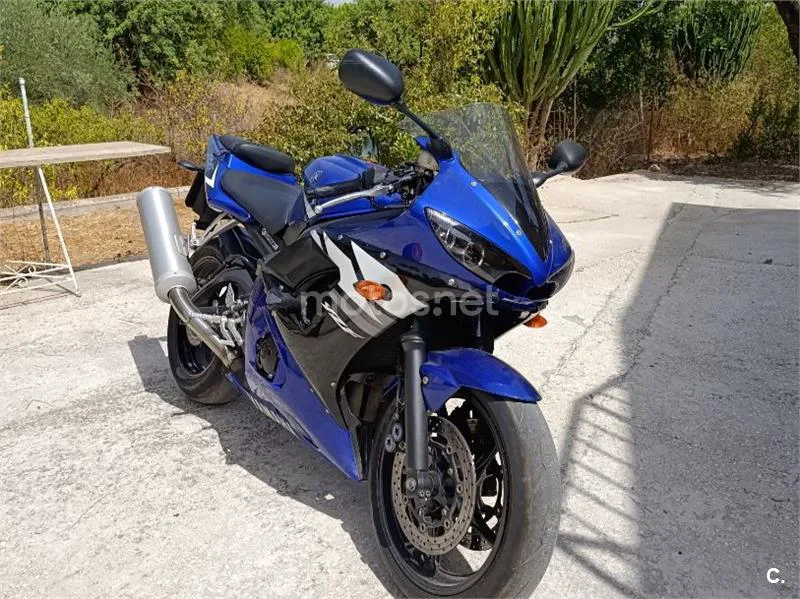 Yamaha YZF-R6 - Vista 7