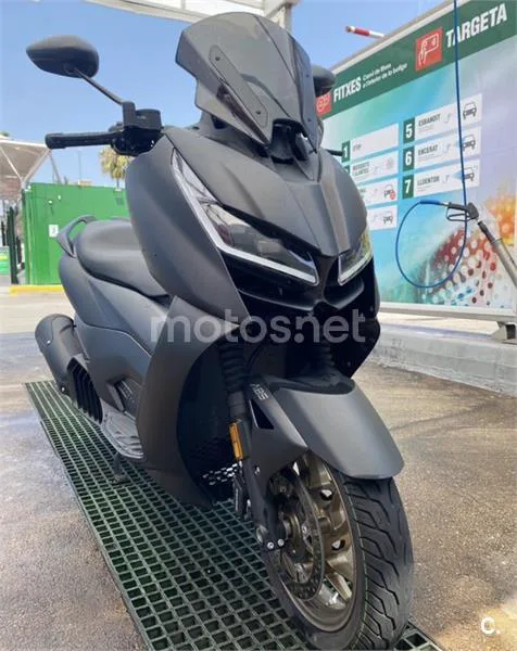 Zontes 125 D 2900 € 2024 Barcelona - 1