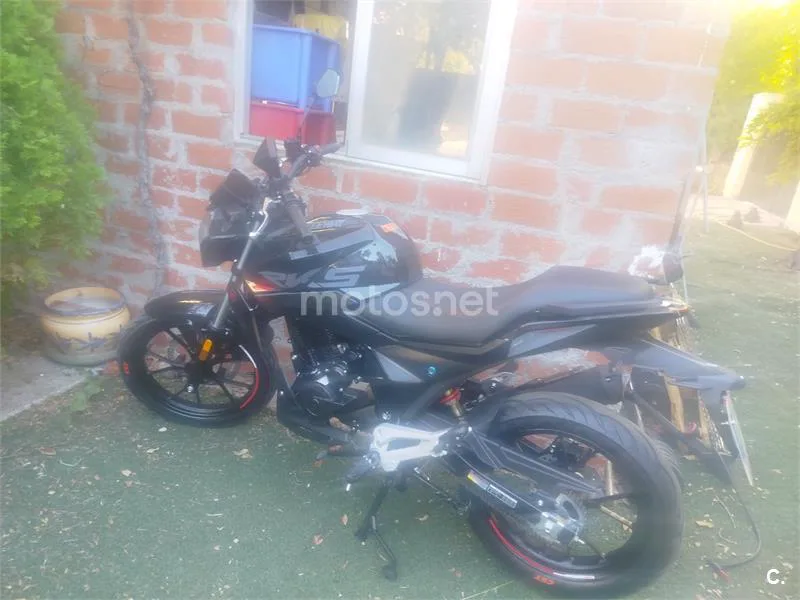 Keeway RKS 125 - Vista 3