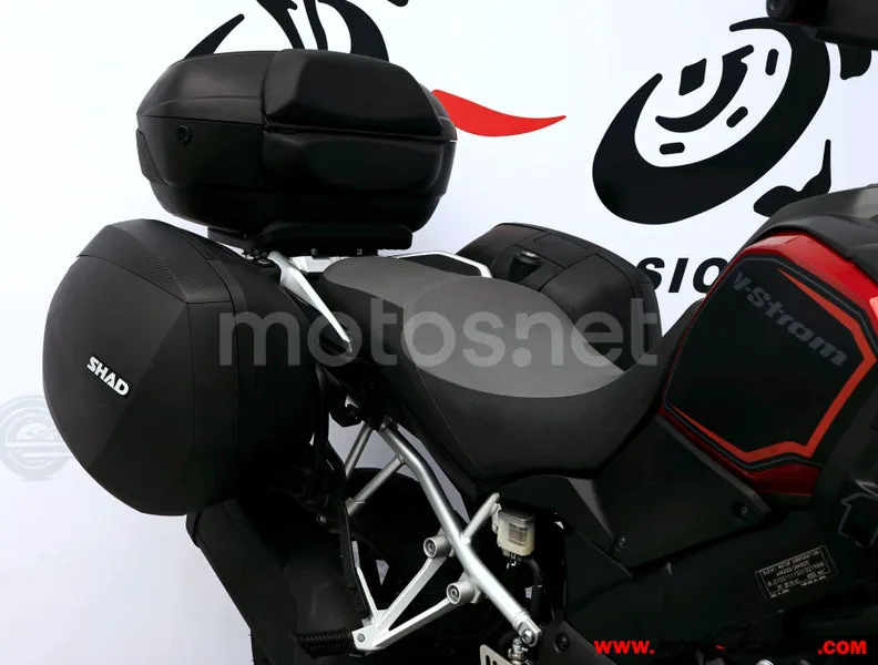 Suzuki V-Strom 1000 - Vista 10