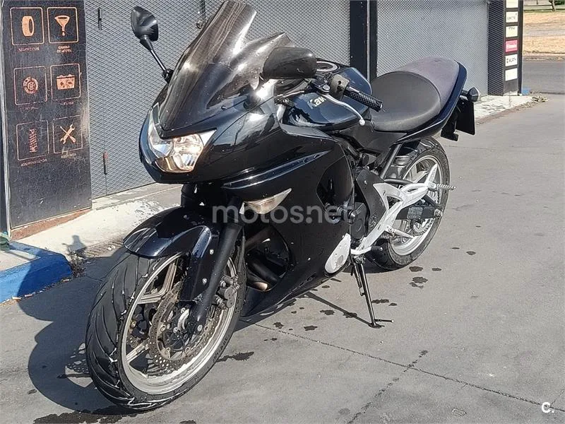 Kawasaki ER-6f 3850 € 2007 Ávila - 1