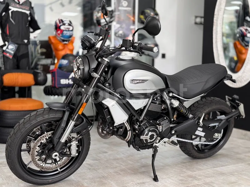 Ducati Scrambler - Vista 6