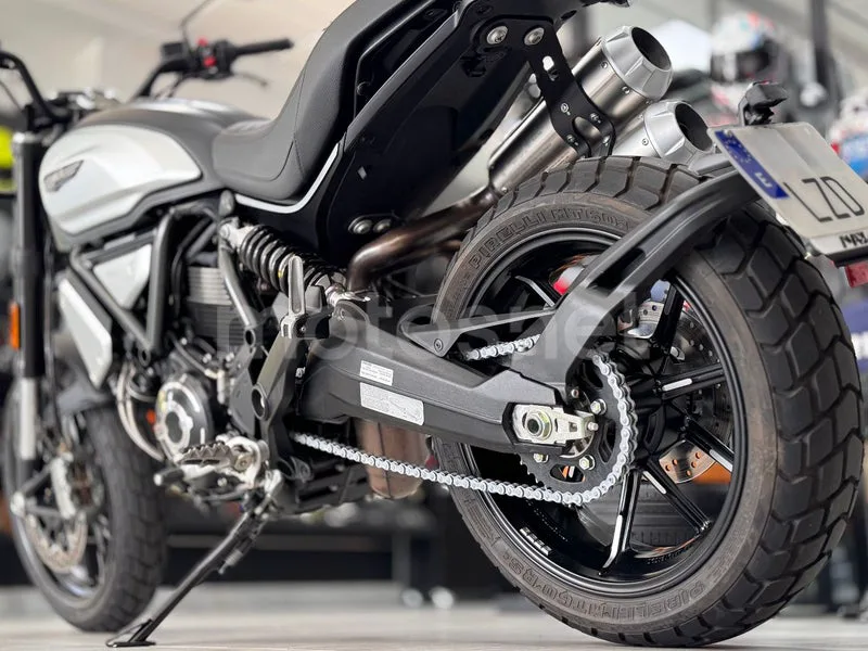 Ducati Scrambler - Vista 7