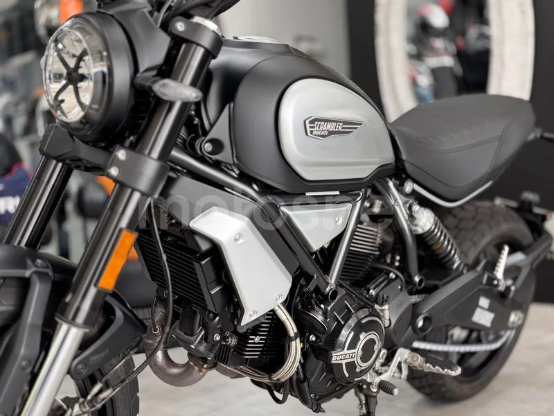 Ducati Scrambler - Vista 8