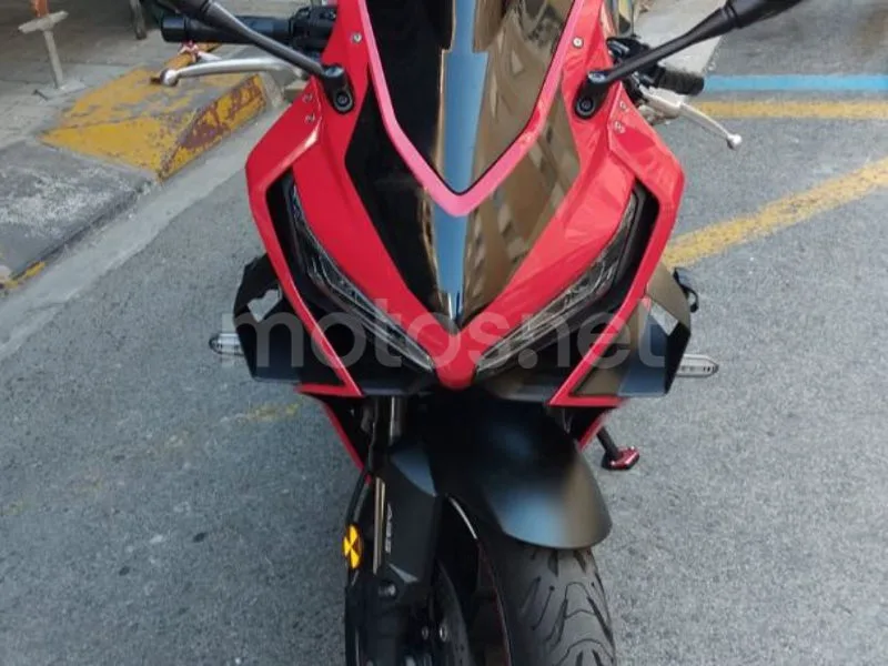Honda CBR650R 8600 € 2023 Navarra - 2