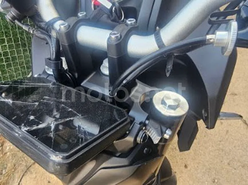Yamaha MT-07 - Vista 10