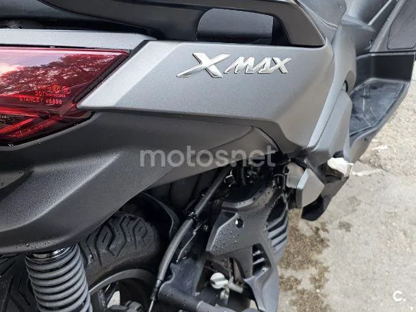 Yamaha XMAX 125 - Vista 5