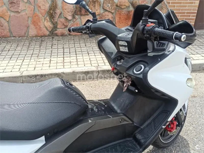 Kymco Xciting 500R 2100 € 2008 Toledo - 1