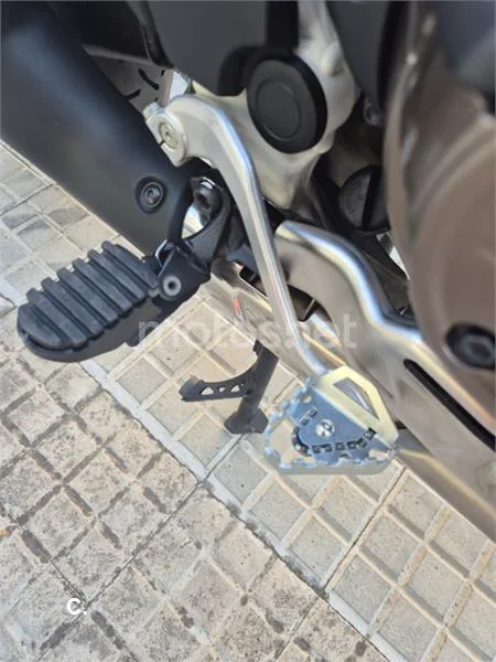 Honda CRF1100L Africa Twin - Vista 13