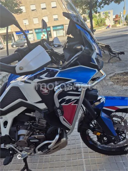 Honda CRF1100L Africa Twin - Vista 23