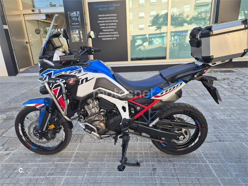 Honda CRF1100L Africa Twin - Vista 25
