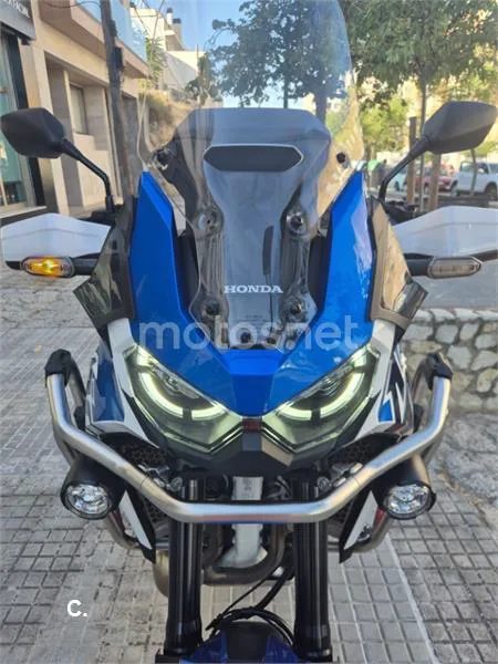 Honda CRF1100L Africa Twin - Vista 9