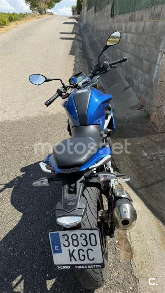 BMW G 310 R - Vista 4