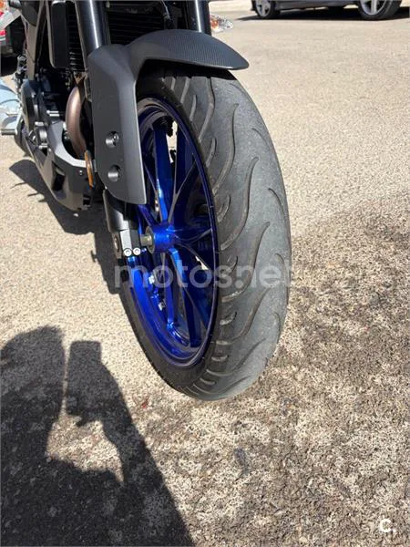 Yamaha MT-125 - Vista 6