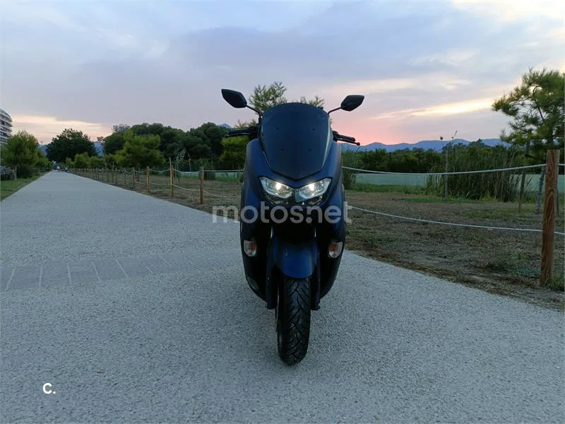 Yamaha NMAX - Vista 3