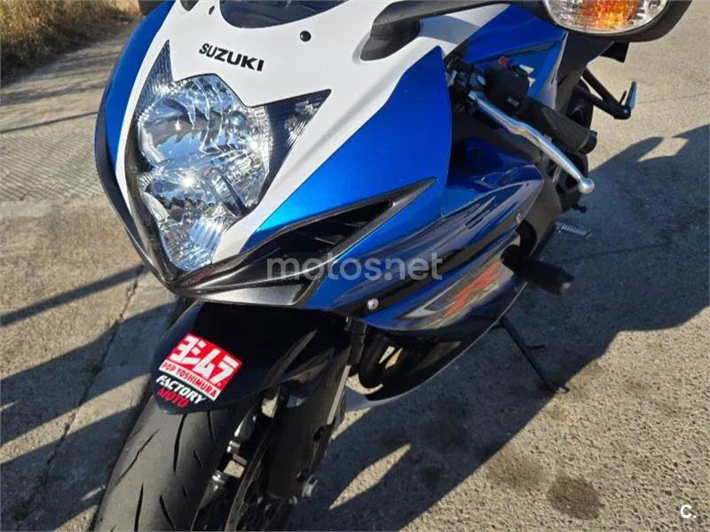 Suzuki GSX-R600 - Vista 7